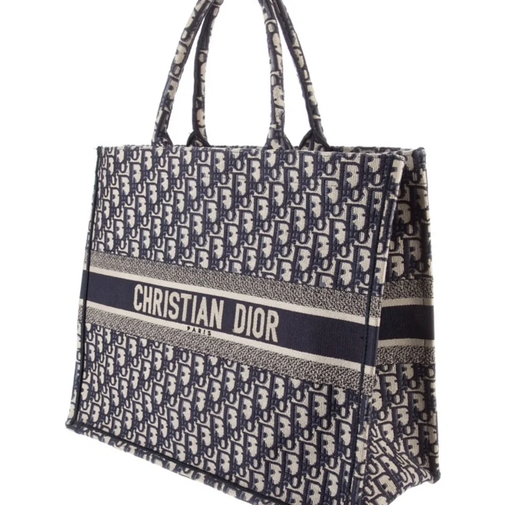 DIOR Large Oblique Book Tote With  In Mint And Excellent Condition As Shown - Picture 6 of 6